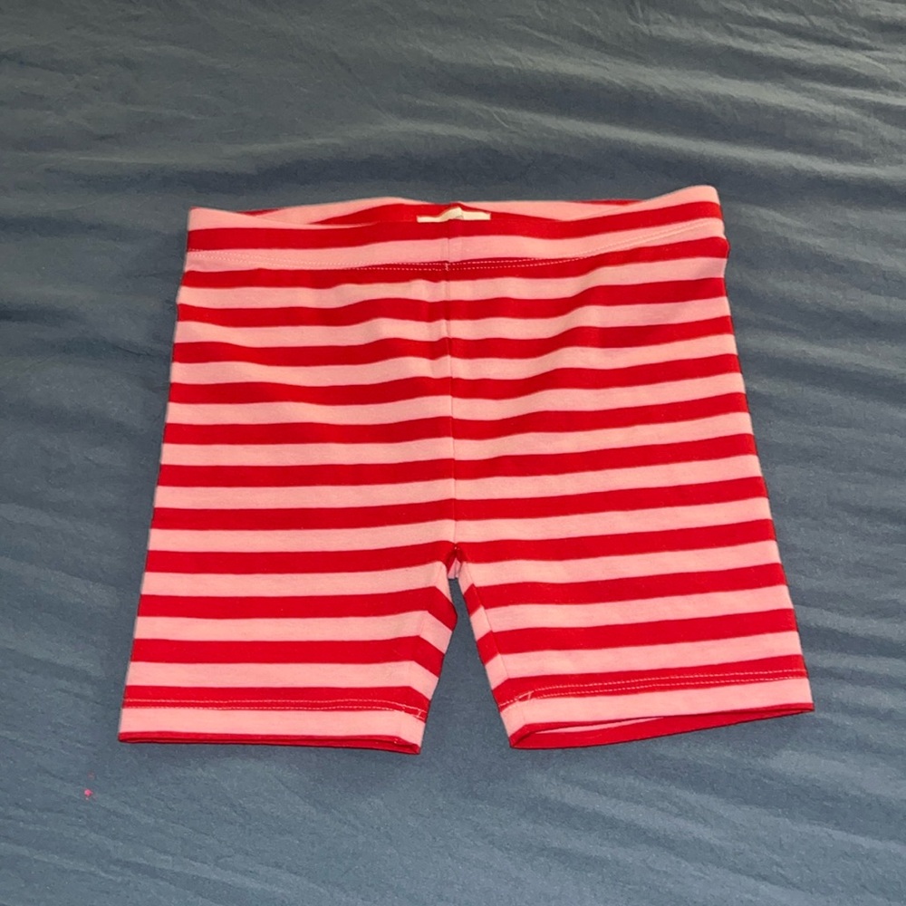 TUCKER & TATE SHORTS